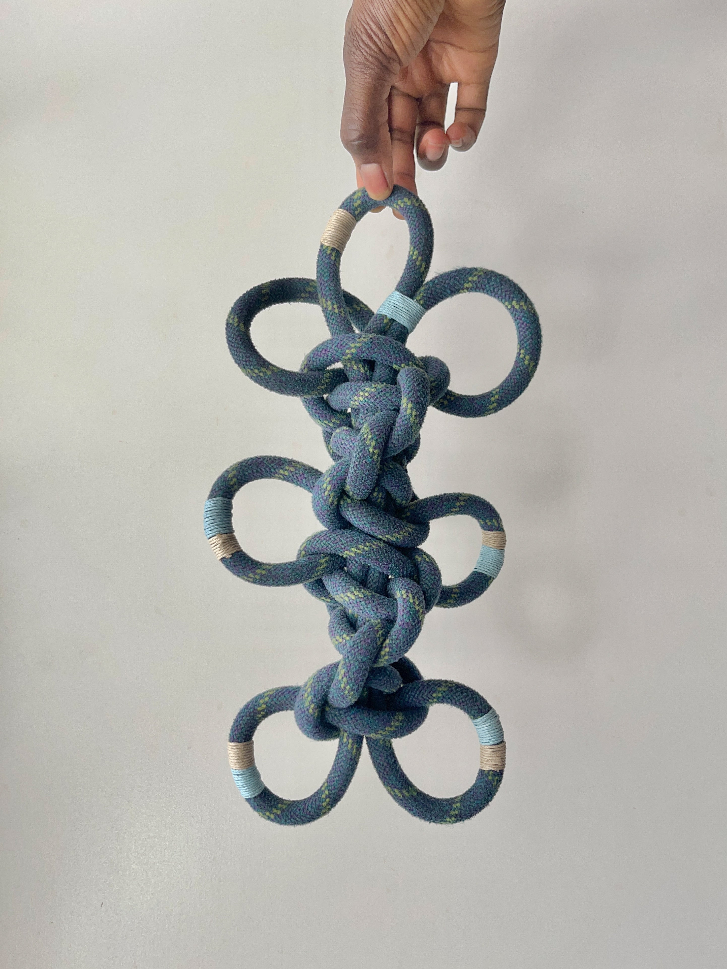 Reclaimed Wall Art: Making Big Knots With Recycled Rope with Sitoë Thiam