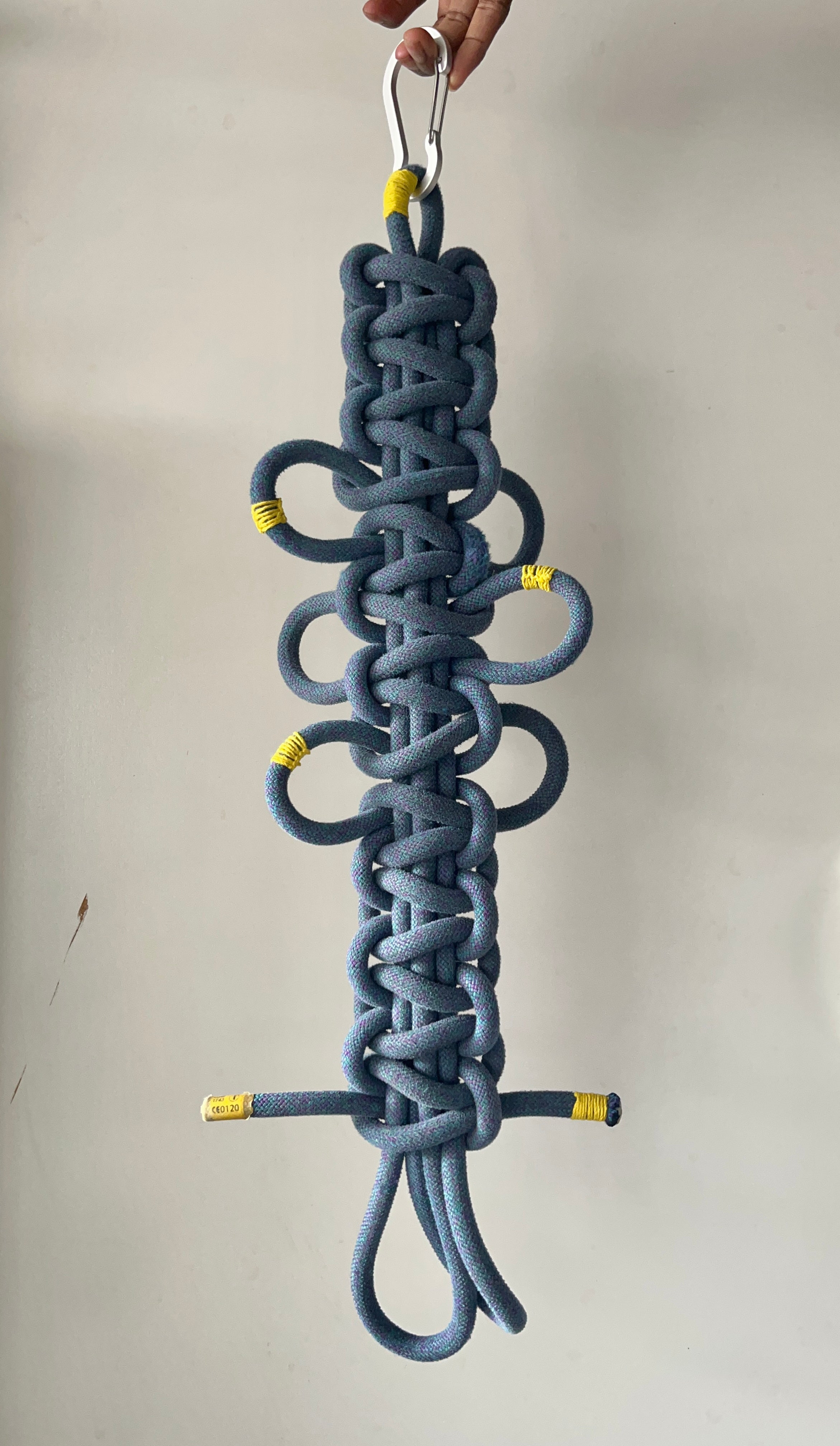 Reclaimed Wall Art: Making Big Knots With Recycled Rope with Sitoë Thiam